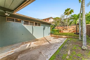 1427 Puanakau St, Honolulu, HI 96818 - Photo 23