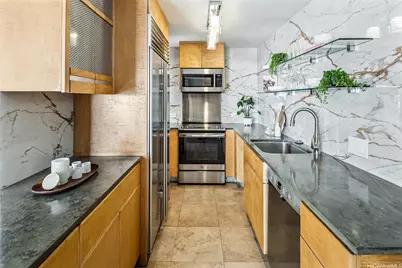 2979 Kalakaua Avenue #404, Honolulu, HI 96815 - Photo 7