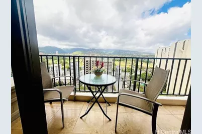 201 Ohua Avenue #2107 Mauka Tower II, Honolulu, HI 96815 - Photo 5