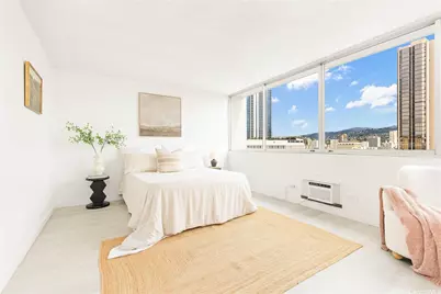 1560 Kanunu Street #1401, Honolulu, HI 96814 - Photo 3