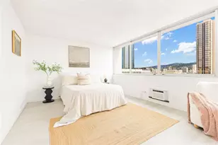 1560 Kanunu St, Honolulu, HI 96814 - Photo 3