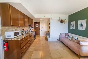 2045 Kalakaua Ave, Honolulu, HI 96815 - Photo 5
