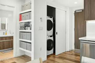 1500 Rycroft St, Honolulu, HI 96814 - Photo 7