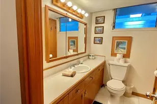 2355 Ala Wai Blvd, Honolulu, HI 96815 - Photo 9