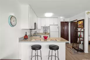 2140 Kuhio Ave, Honolulu, HI 96815 - Photo 5