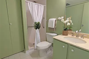 400 Hobron Ln, Honolulu, HI 96815 - Photo 7