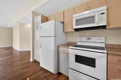 886 Mahealani Street, Kihei, HI 96753 - Photo 11