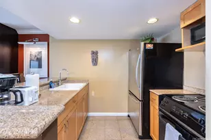 1777 Ala Moana Blvd, Honolulu, HI 96815 - Photo 15