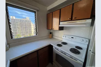 2240 Kuhio Avenue #1005, Honolulu, HI 96815 - Photo 9