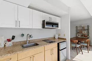 1750 Kalakaua Ave, Honolulu, HI 96826 - Photo 9