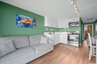 2211 Ala Wai Blvd, Honolulu, HI 96815 - Photo 3