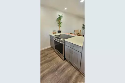 94-513 Lumiaina Street #M206, Waipahu, HI 96797 - Photo 5