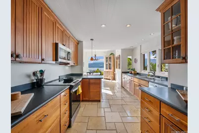 252 Lumahai Place, Honolulu, HI 96825 - Photo 11