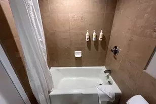 1850 Ala Moana Blvd, Honolulu, HI 96815 - Photo 11