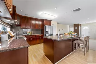 4562 Malia St, Honolulu, HI 96821 - Photo 1