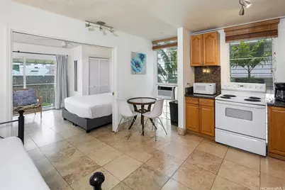 240 Liliuokalani Avenue #302, Honolulu, HI 96815 - Photo 1
