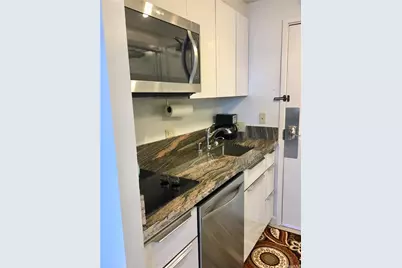 1700 Ala Moana Boulevard #3803, Honolulu, HI 96815 - Photo 9