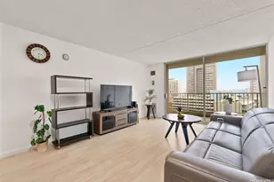 400 Hobron Ln, Honolulu, HI 96815 - Photo 3