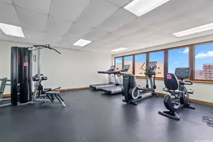 400 Hobron Ln, Honolulu, HI 96815 - Photo 15