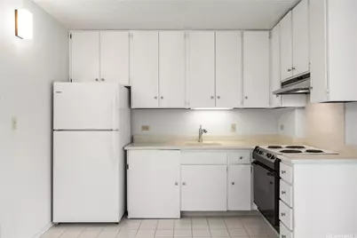 1545 Nehoa Street #703, Honolulu, HI 96822 - Photo 5