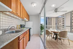 2421 Tusitala St, Honolulu, HI 96815 - Photo 5