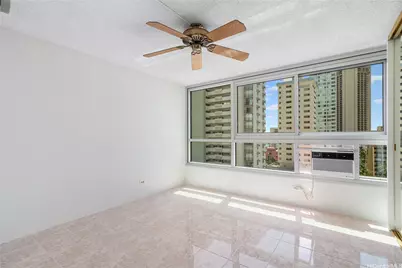 2421 Tusitala Street #1103, Honolulu, HI 96815 - Photo 13