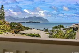 44-672 Kahinani Pl, Kaneohe, HI 96744 - Photo 17