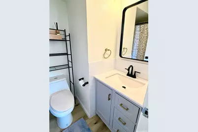 1617 Clark Street #404, Honolulu, HI 96822 - Photo 7