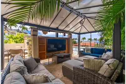 1868 Kihi Street, Honolulu, HI 96821 - Photo 9