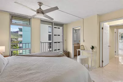 2575 Kuhio Avenue #1303, Honolulu, HI 96815 - Photo 3