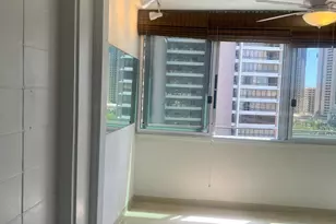 425 Ena Rd, Honolulu, HI 96815 - Photo 13