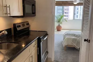 425 Ena Rd, Honolulu, HI 96815 - Photo 15