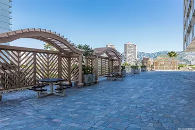 445 Seaside Avenue #1011, Honolulu, HI 96815 - Photo 5