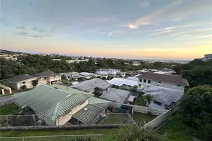 1870 Ala Mahamoe St, Honolulu, HI 96819 - Photo 3