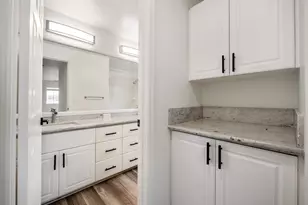 7018 Hawaii Kai Dr, Honolulu, HI 96825 - Photo 15