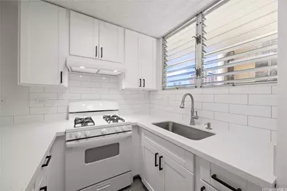 1122 Kinau Street #405, Honolulu, HI 96814 - Photo 5