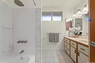 187 Kaeleloi Pl, Honolulu, HI 96821 - Photo 11