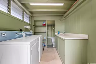 6017 Aimoku St, Honolulu, HI 96821 - Photo 17