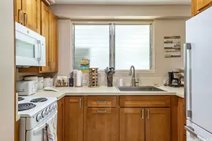 75 Kihapai St, Kailua, HI 96734 - Photo 9