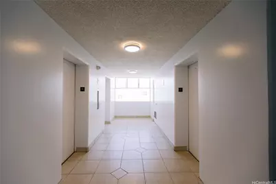 1560 Kanunu Street #617, Honolulu, HI 96814 - Photo 17