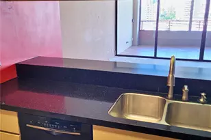 581 Kamoku St, Honolulu, HI 96826 - Photo 5