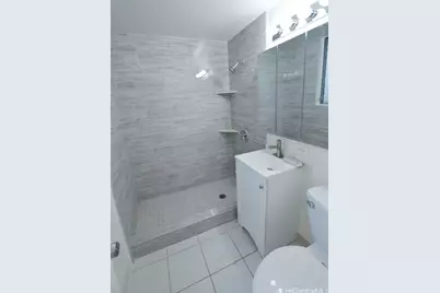 1120 Hassinger Street #107, Honolulu, HI 96822 - Photo 11