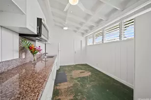 453 Ulupaina St, Kailua, HI 96734 - Photo 15