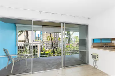 439 Keoniana Street #504, Honolulu, HI 96815 - Photo 3