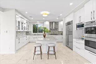 4218 Kaimanahila St, Honolulu, HI 96816 - Photo 7