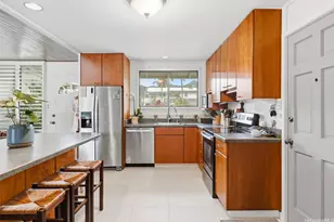 531 Kaiemi St, Kailua, HI 96734 - Photo 5