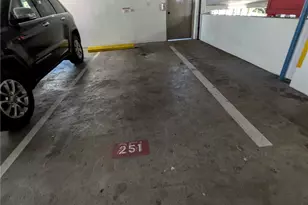 1212 Punahou St, Honolulu, HI 96826 - Photo 15