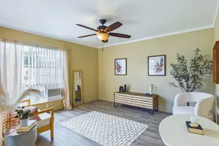 572 Mananai Pl, Honolulu, HI 96818 - Photo 7