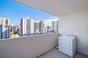 2421 Ala Wai Blvd, Honolulu, HI 96815 - Photo 21