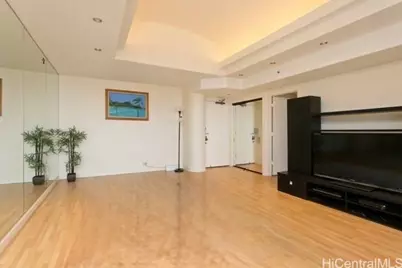1212 Nuuanu Avenue #4002, Honolulu, HI 96817 - Photo 5